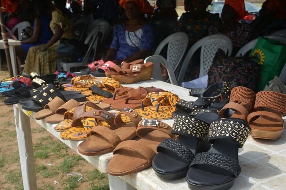 Akoko South West Women Empowerment - Ondo First Lady Gives Out Laptops Other Items-7