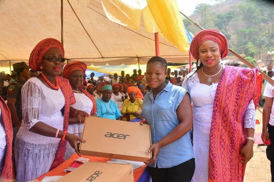 Women Empowerment - Ondo First Lady Gives Out Laptops Other Items-2